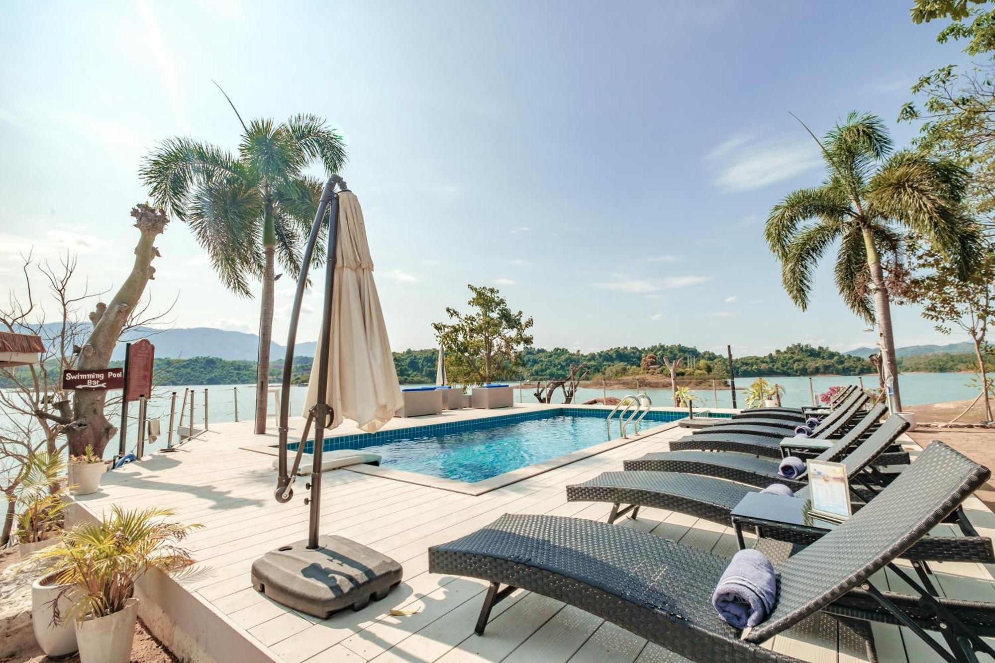 The Sanctuary Nam Ngum Beach Resort Ванг-В'єнг Екстер'єр фото