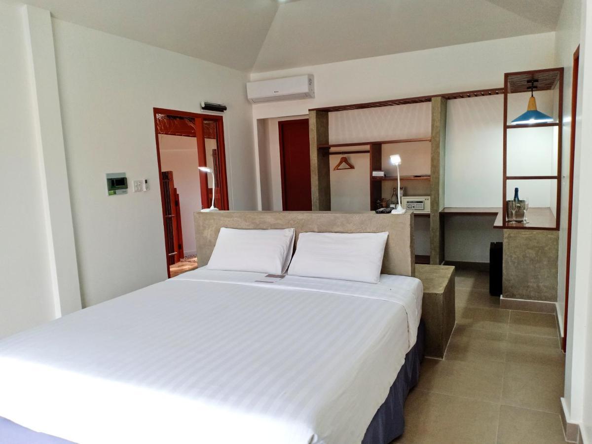 The Sanctuary Nam Ngum Beach Resort Ванг-В'єнг Екстер'єр фото